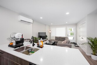 34 Smithfield Ave in Winnipeg, MB - Building Photo - Building Photo
