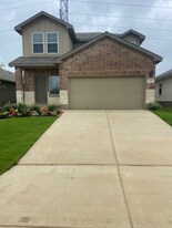 1703 Chianti Pass in Canyon Lake, TX - Building Photo