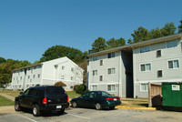 Woodland Crossing in Richmond, VA - Building Photo - Building Photo