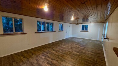 512 Sandra Ave in Daytona Beach, FL - Building Photo - Building Photo