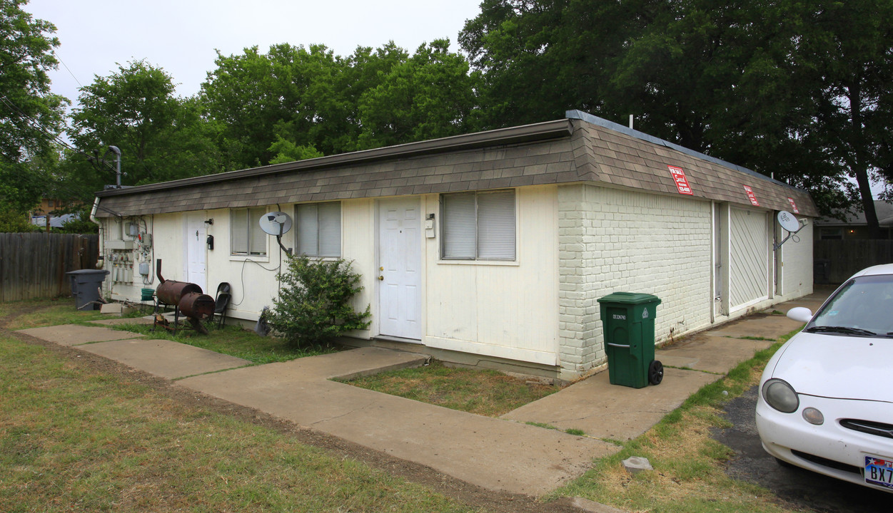 6502 Manor Rd in Austin, TX - Building Photo