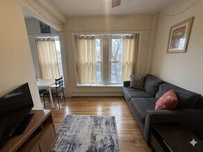 1056 Cambridge St, Unit 2F in Cambridge, MA - Building Photo - Building Photo