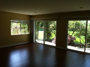 530 Georgina Ave in Santa Monica, CA - Building Photo - Building Photo