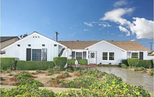 7757 Glassport Ave, Unit One Half