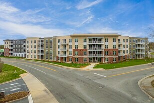 Triton Glen in Glen Allen, VA - Building Photo