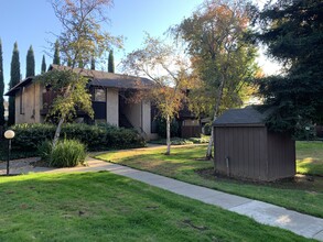 Glenwood Apartments in Chico, CA - Building Photo - Building Photo