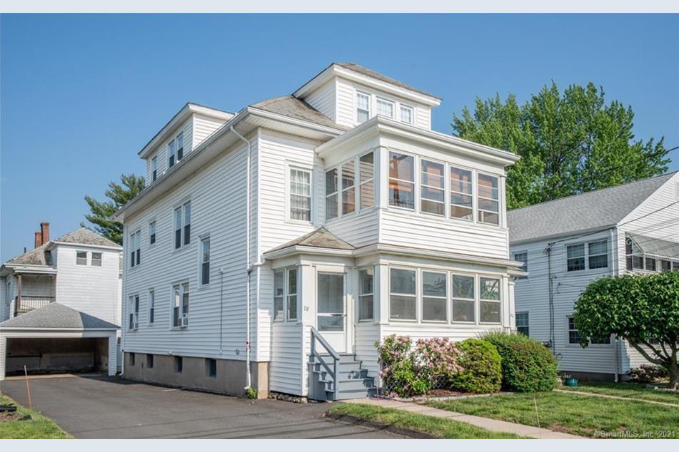 78 Lancaster Rd in West Hartford, CT - Foto de edificio