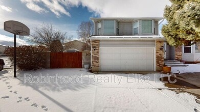 2651 Shadow Ridge Dr in Elko, NV - Building Photo - Building Photo