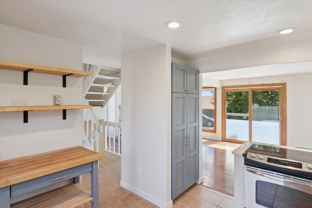 4196 Greenbriar Blvd in Boulder, CO - Building Photo