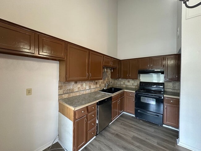 100 Teal Ln in Lafayette, LA - Building Photo - Building Photo