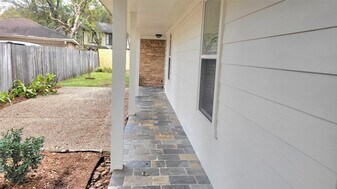 12531 Hazelwood Ln in Houston, TX - Building Photo