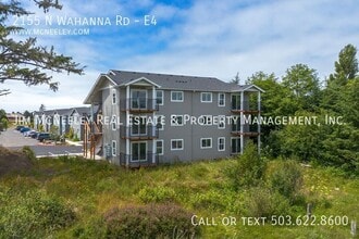 2155 N Wahanna Rd in Seaside, OR - Building Photo - Building Photo