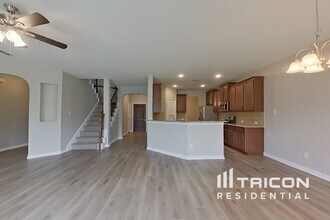 8757 Royalwood Dr in Fort Worth, TX - Building Photo - Building Photo