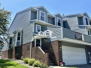 14288 Estates Ave in Apple Valley, MN - Building Photo - Building Photo