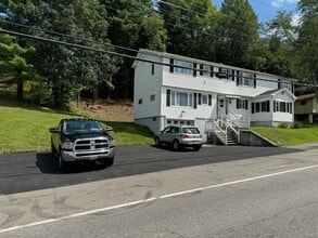 205 Northern Ave, Unit 1 in Augusta, ME - Foto de edificio - Building Photo