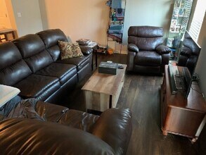 2725 W Kilimanjaro Way in Rogers, AR - Building Photo - Building Photo