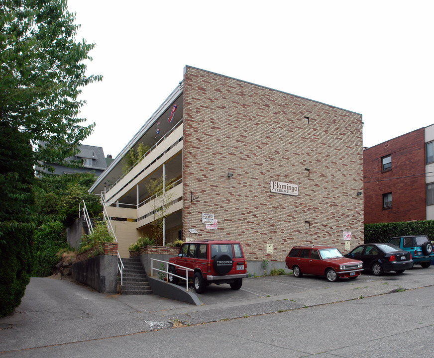 815 3rd Ave N in Seattle, WA - Foto de edificio