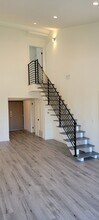 723 Westmount Dr, Unit 303 in West Hollywood, CA - Building Photo - Building Photo