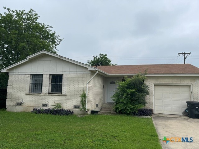 property at 3312 Lake Travis Ave