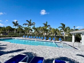 868 SE grovebush Ln in Port St. Lucie, FL - Building Photo - Building Photo