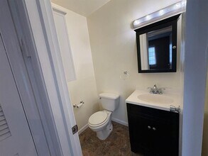 120 Cypress Club Dr in Pompano Beach, FL - Building Photo - Building Photo