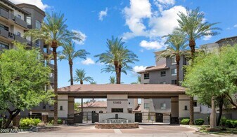 15802 N 71st St in Scottsdale, AZ - Building Photo