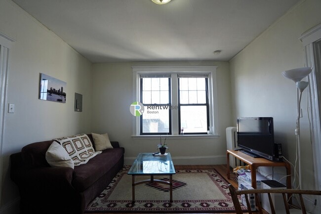 294 Harvard St in Cambridge, MA - Building Photo - Building Photo