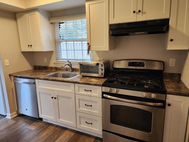 property at 150 Valleybrook Dr