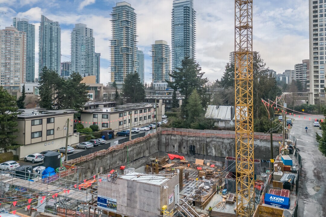Kathleen x Kemp in Burnaby, BC - Building Photo