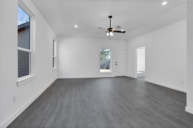 1471 Cathey Dr in Denison, TX - Building Photo - Building Photo
