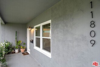 11809 Juniette St in Culver City, CA - Building Photo - Building Photo