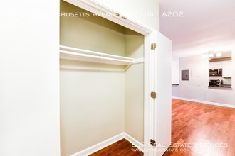 4301 Massachusetts Ave NW-Unit -Unit A202 in Washington, DC - Building Photo - Building Photo