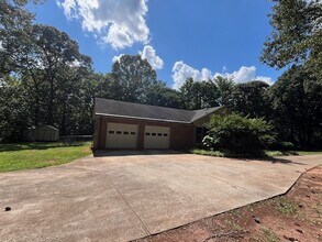 75 Williamson Dr in Williamson, GA - Building Photo - Building Photo