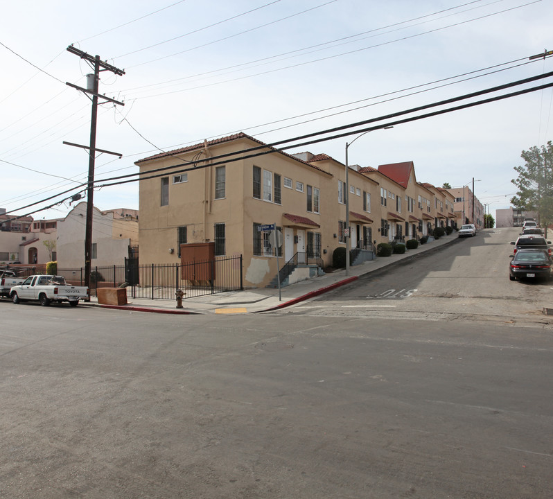 1800 Maryland St in Los Angeles, CA - Foto de edificio