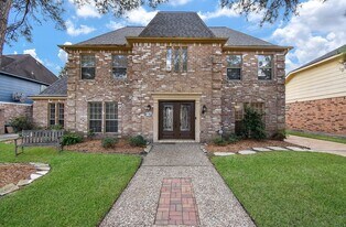 910 Shillington Dr in Katy, TX - Building Photo