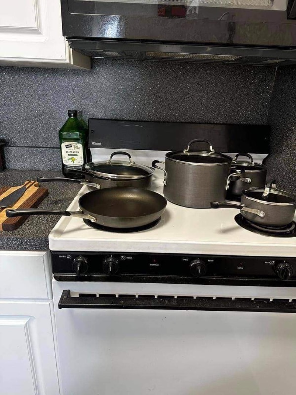 48 W 75th St in New York, NY - Building Photo - Building Photo