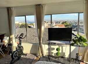 3312 Avenida de Portugal in San Diego, CA - Building Photo - Building Photo