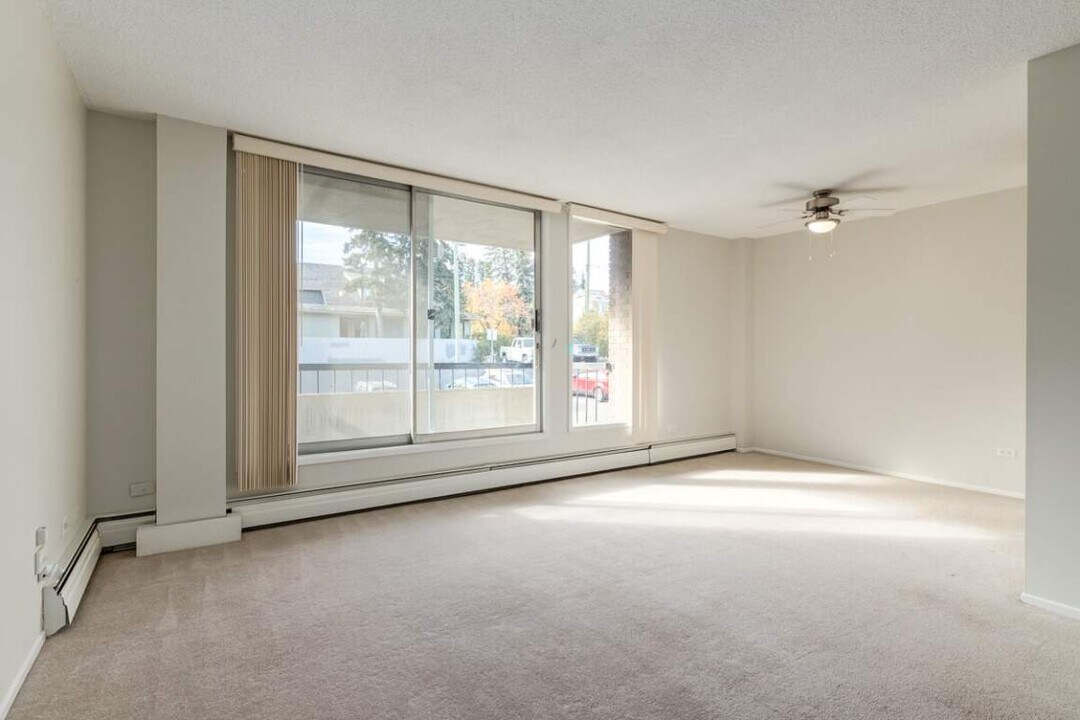 Forest Hills in Calgary, AB - Building Photo