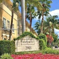 2965 NE 185th St in Miami, FL - Building Photo