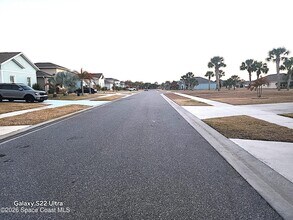 1043 Corbin Cir SW in Palm Bay, FL - Building Photo - Building Photo