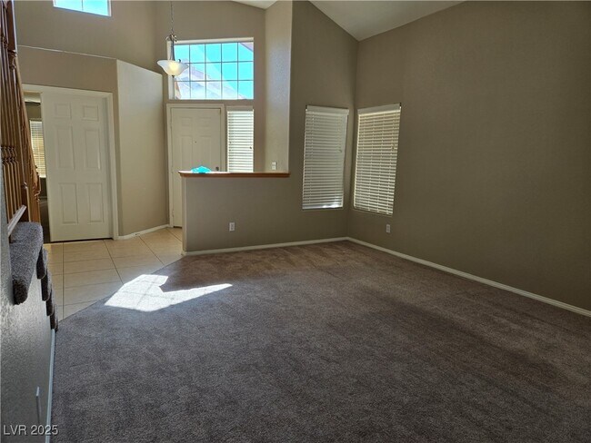 property at 1817 Summit Pointe Dr