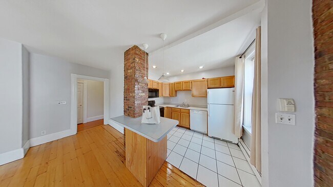 property at 1536 Tremont St