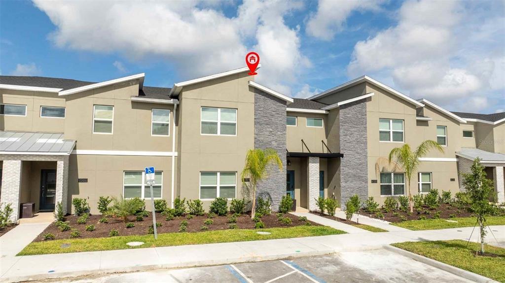 2564 Reading Trail in Kissimmee, FL - Building Photo