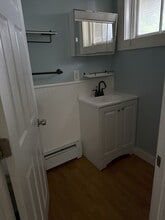 12 Annie St, Unit #1 in Berwick, ME - Building Photo - Building Photo