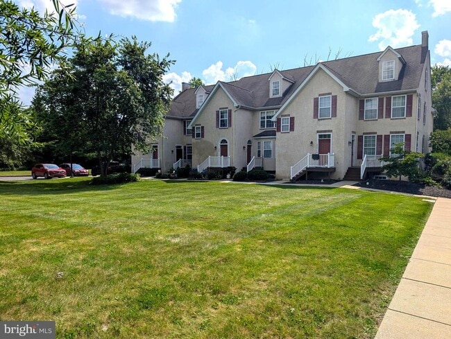 property at 204 River Birch Cir