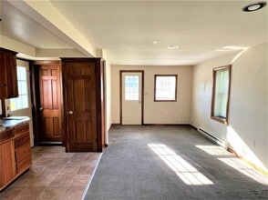 328 3rd Ave in Vestal, NY - Foto de edificio - Building Photo