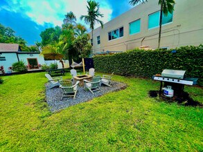 618 NE 14th Ave in Fort Lauderdale, FL - Building Photo - Building Photo