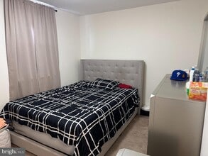 6302 Hegerman St in Philadelphia, PA - Building Photo - Building Photo