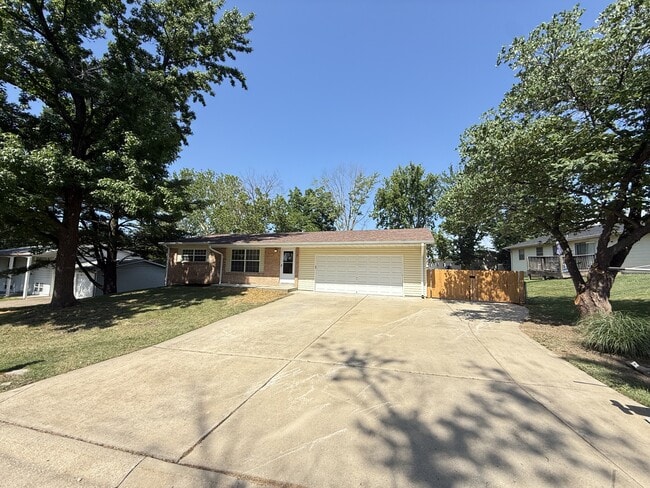 property at 2 Martin Ln