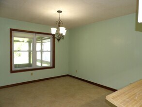 375 Harrison Dr in Daleville, AL - Building Photo - Building Photo